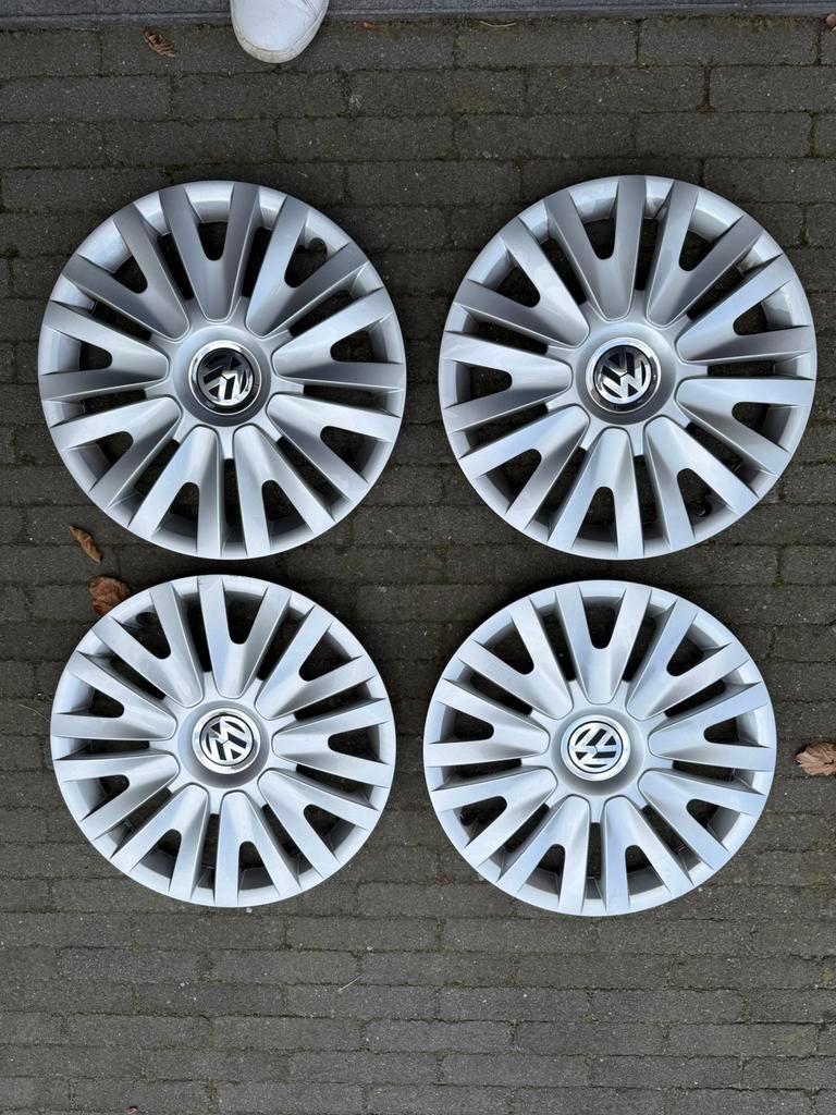 Volkswagen 5K0071455 hubcap 15 inches in brilliant silver, Enlèvement, Comme neuf