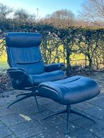 Stressless relax fauteuil met voetenbank- Nieuwstaat, Huis en Inrichting, Fauteuils, Ophalen of Verzenden, Zo goed als nieuw