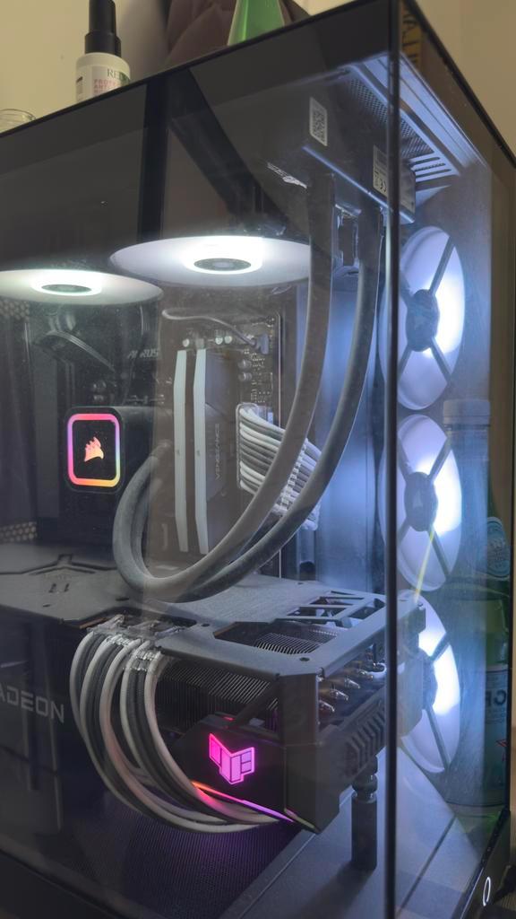 Gaming Pc, Informatique & Logiciels, Ordinateurs de bureau, Comme neuf, 4 Ghz ou plus, SSD, 32 GB, Avec carte vidéo, Gaming, Enlèvement