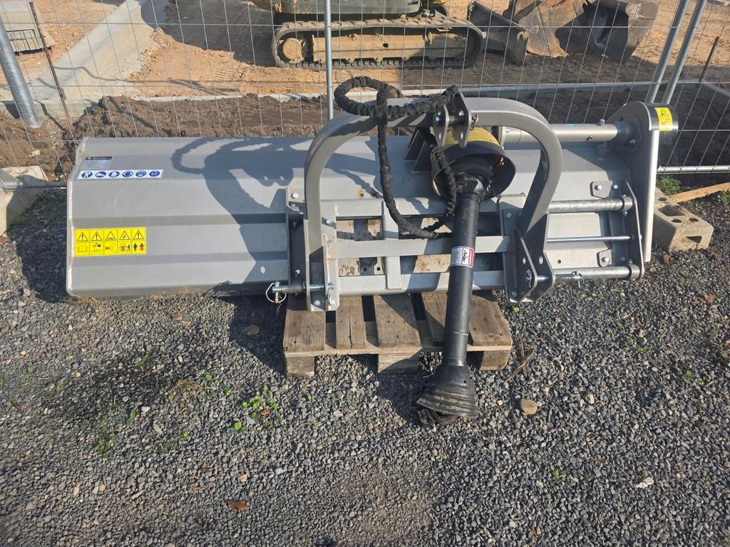 Klepelmaaier met sideshift 220cm, Ophalen