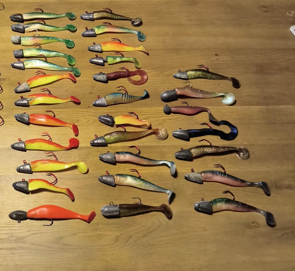 30 Chads met jigkoppen, Ophalen, Zo goed als nieuw, Complete set