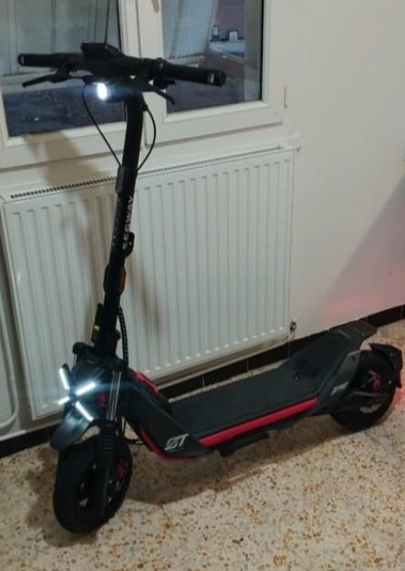 Segway zt3 pro scooter van 540 euro, Fietsen en Brommers
