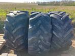 620/70R28 3 stuks - 405/70-20 1 stuk, Zakelijke goederen, Landbouw | Onderdelen | Banden, Velgen en Assen