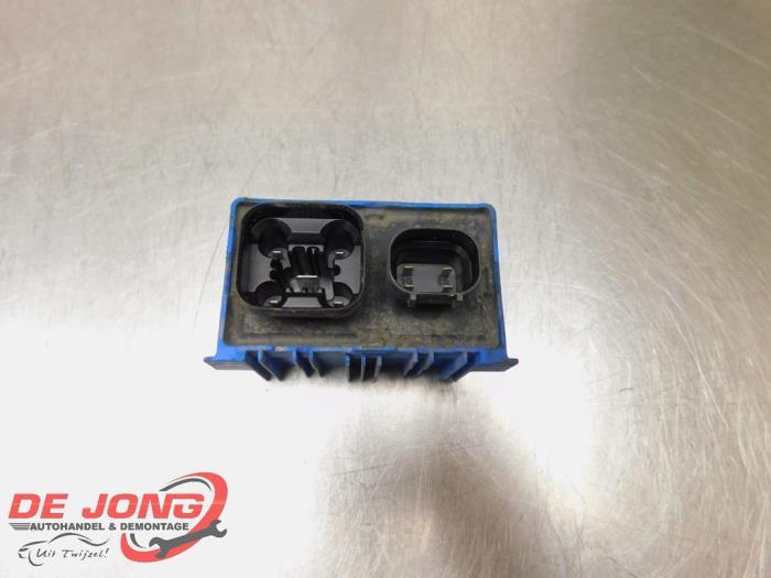 Relais préchauffage d'un Opel Corsa, Autos : Pièces & Accessoires, Électronique & Câbles, Opel, Utilisé, 3 mois de garantie, Enlèvement ou Envoi