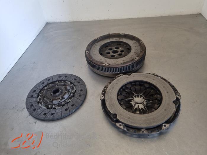 Kit embrayage (complet) d'un Volkswagen Transporter, Volkswagen, -, 3 mois de garantie, Utilisé