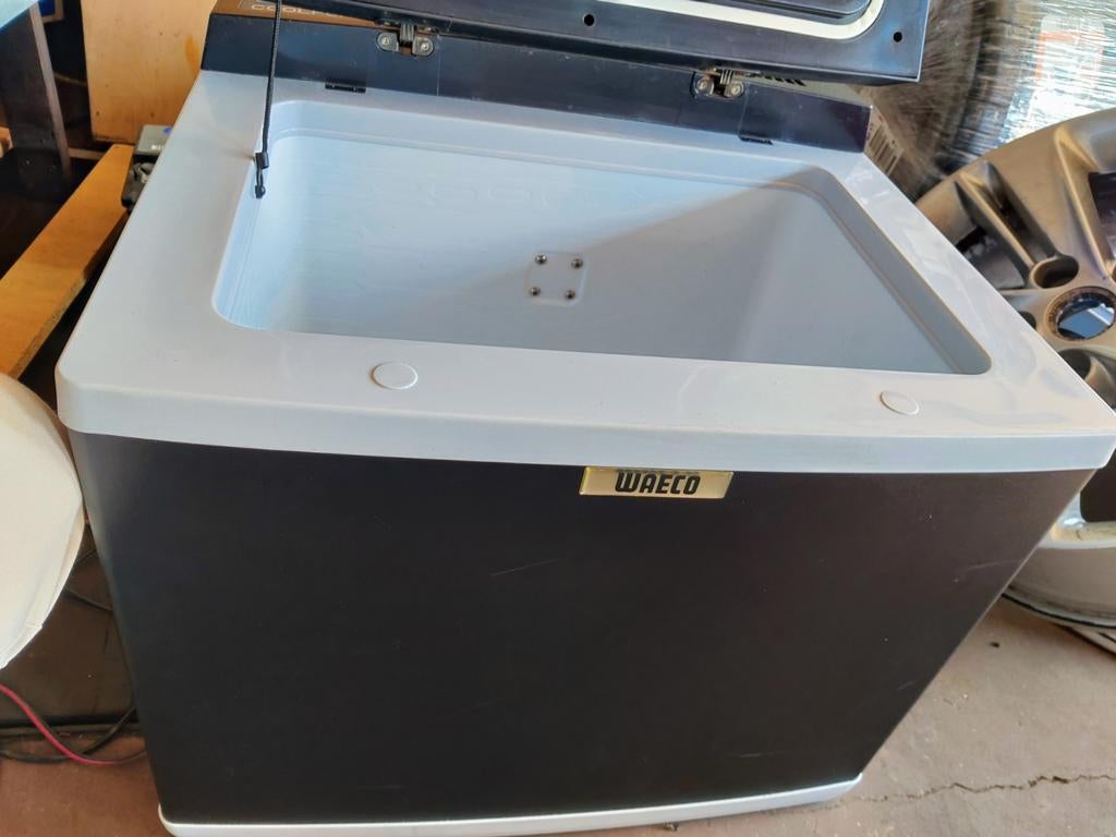 Koelkast/ koelbox Waeco coolfun compressor 40L  er 12 v/220v, Ophalen