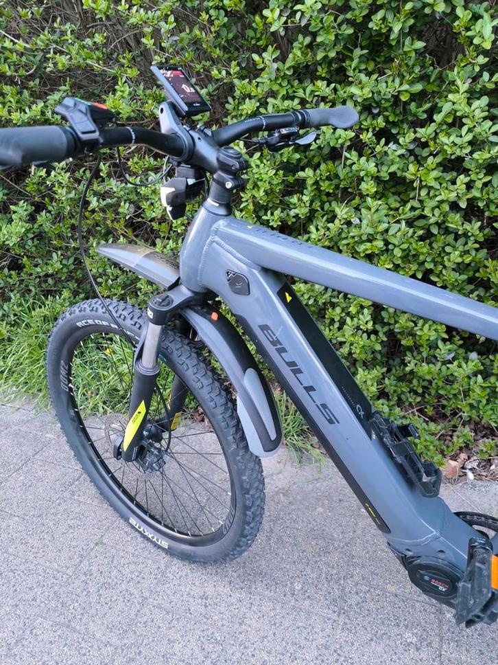 Mooi Sterk Elektrische Fiets BULLS, Fietsen en Brommers, Elektrische fietsen, Zo goed als nieuw, 55 tot 59 cm, 50 km per accu of meer