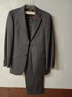 Costume 3 pièces gris taille 50, Enlèvement, Gris