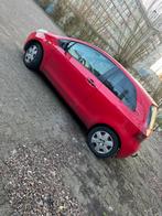 Toyota yaris 1.3 vvt 2006  365000 km, Auto's, Te koop