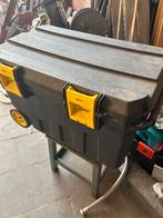 Stanley Gereedschapskist trolly 30 liter, Doe-het-zelf en Bouw, Gereedschapskisten, Ophalen, Zo goed als nieuw