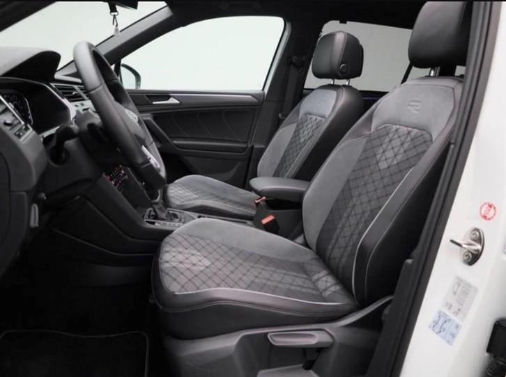 INTERIEUR Volkswagen Tiguan (AD1) (01-2016/04-2024), Auto-onderdelen, Interieur en Bekleding, Volkswagen, Gebruikt