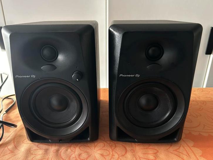 Pioneer DJ DM-40 actieve speakerset, TV, Hi-fi & Vidéo, Enceintes, Utilisé, Enlèvement