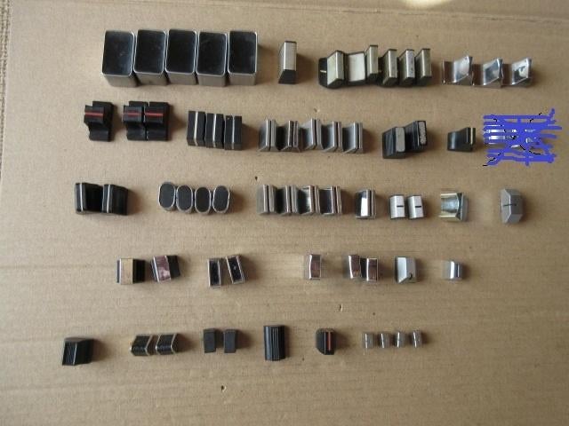 Set 64 schuifknoppen voor vintage audioapparatuur, Ophalen of Verzenden, Gebruikt, Overige typen