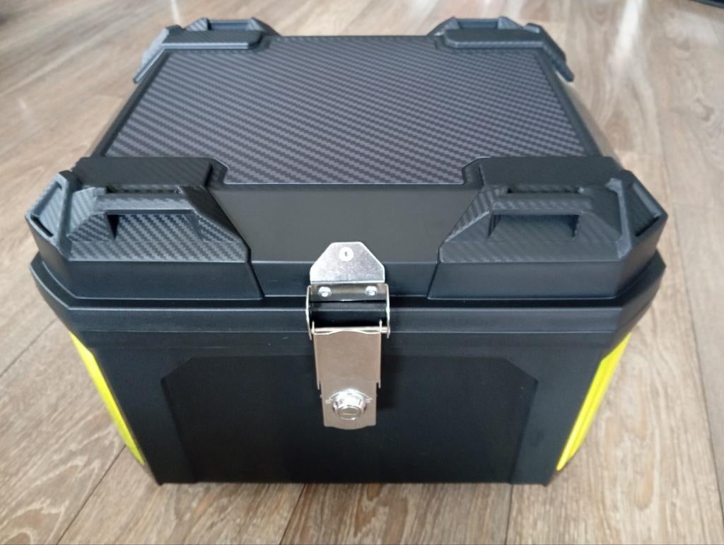 Top case 55 litres jamais utilisé !, Enlèvement