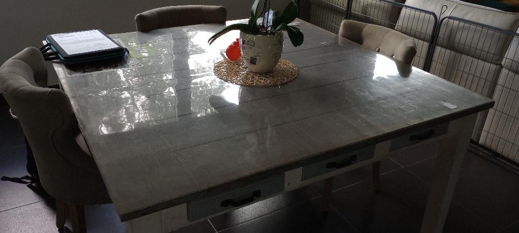 Riviera maison eettafel 140x140, Ophalen, Zo goed als nieuw