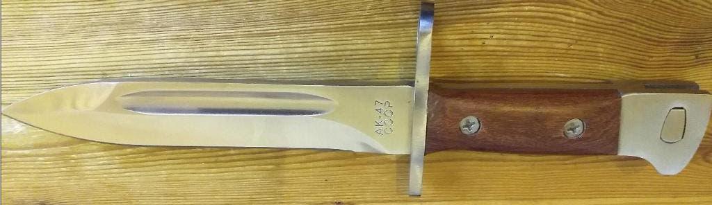 AK CCCP 47 Bayonet Knife with Holster, Collections, Collections Autre, Envoi, Comme neuf