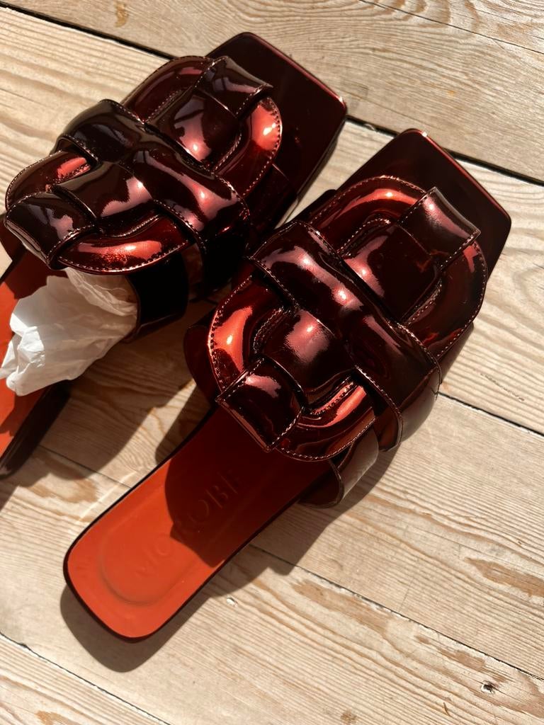 Morobe Ruth 70 maat 36 ( kan tot 37 ), Ophalen, Zo goed als nieuw, Slippers