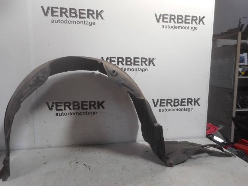 PARE BOUE AVANT GAUCHE Toyota Celica (T20) (53876-20270), Utilisé, Gauche, Toyota, Garde-boue