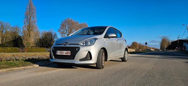 Hyundai i10 hatchback essence manuelle, Autos, Hyundai, Particulier, i10, Bluetooth, Cruise Control, Radio, Essence, Boîte manuelle