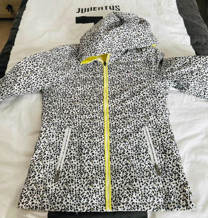 Doudoune Légère JOTT - Imprimé Léopard & Intérieur Jaune, Vêtements | Femmes, Vêtements de sports d'hiver, Comme neuf, Autres types