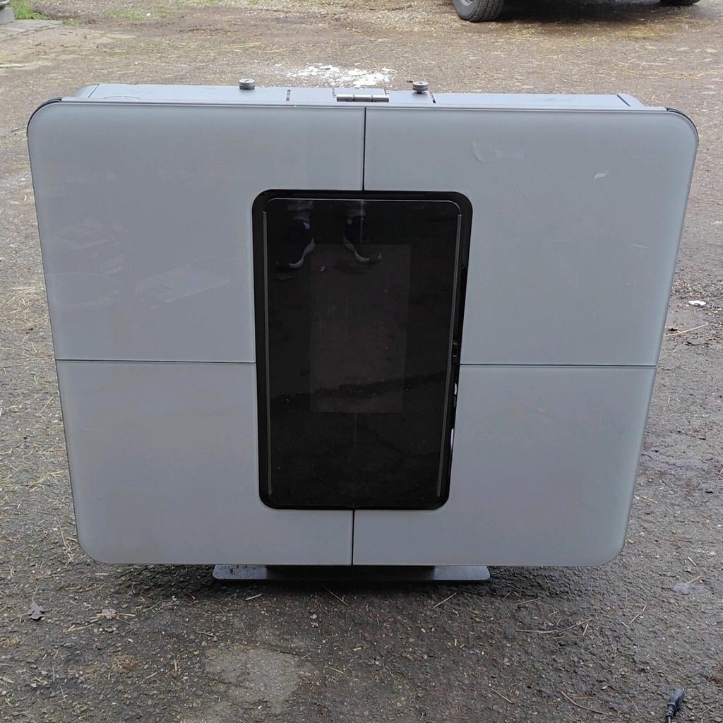 Thermorossi slimQuadro 11, Ophalen