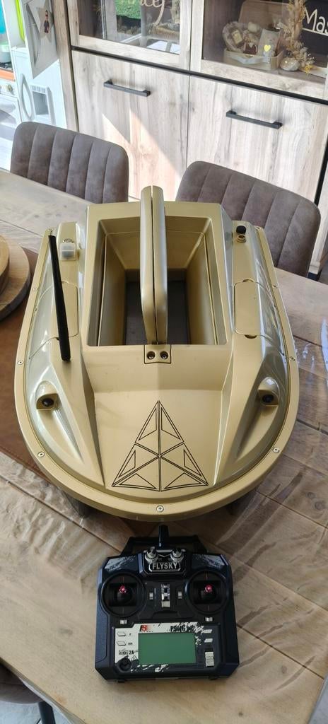 Prisma 3 voerboot met deeper chirp+ (ingebouwd), Watersport en Boten, Hengelsport | Karpervissen, Nieuw, Overige typen, Ophalen