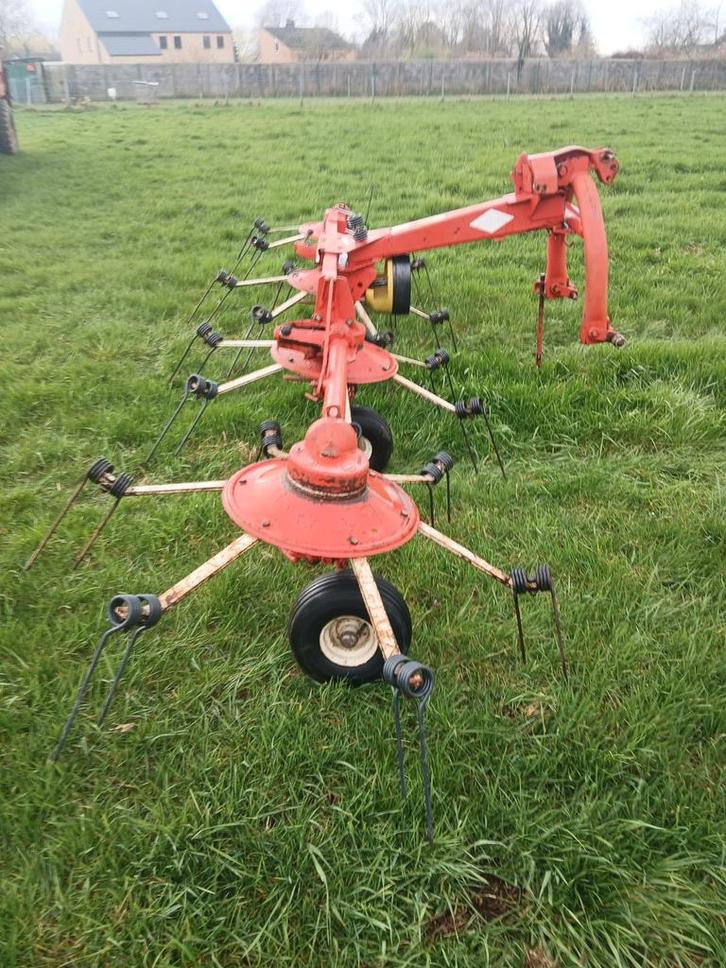 Faneuse khun gf 5000, Articles professionnels, Agriculture | Outils