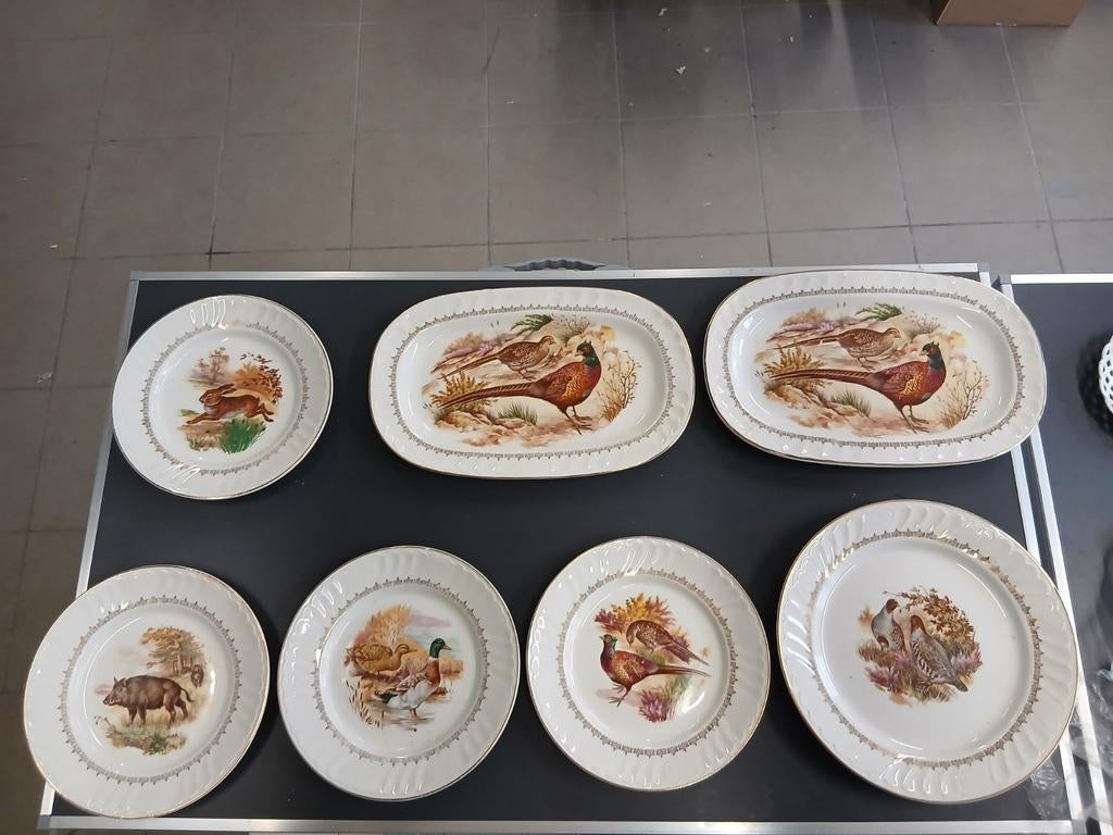 Borden jacht,wild natuur, Antiek en Kunst, Antiek | Servies los, Ophalen of Verzenden