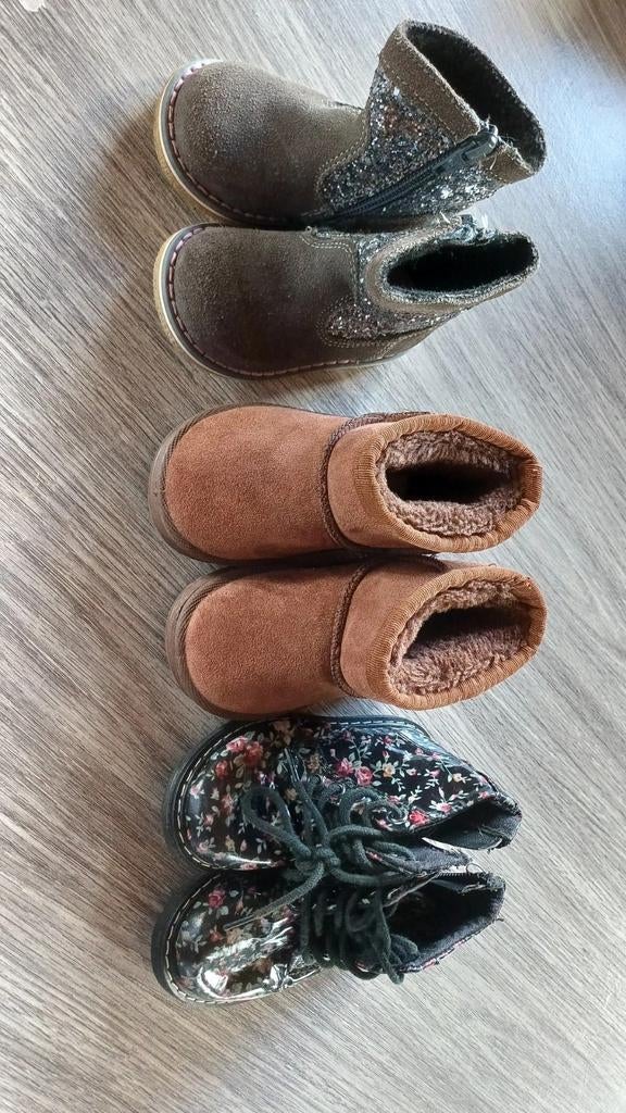 Meisjesschoenen maat 20, Enfants & Bébés, Vêtements de bébé | Chaussures & Chaussettes, Enlèvement