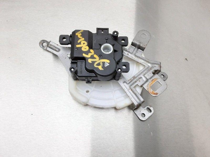 ACTIONNEUR MOTEUR VOLET CHAUFFAGE Honda Civic (FK6 / 7/8/9), Utilisé, Honda