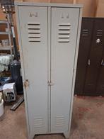 Locker kasten, Enlèvement