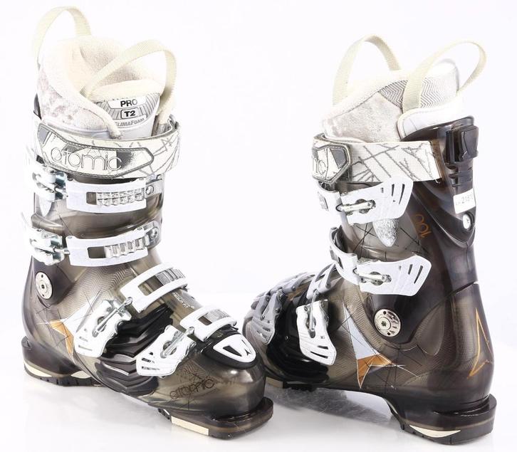 Chaussures de ski 38 38.5 EU pour femmes ATOMIC HAWX 100, Sports & Fitness, Ski & Ski de fond, Utilisé, Chaussures, Atomic, Carving