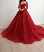 Rode prinsessen galajurk – nieuwstaat – maat S, Kleding | Dames, Trouwkleding en Trouwaccessoires, Verzenden, Zo goed als nieuw