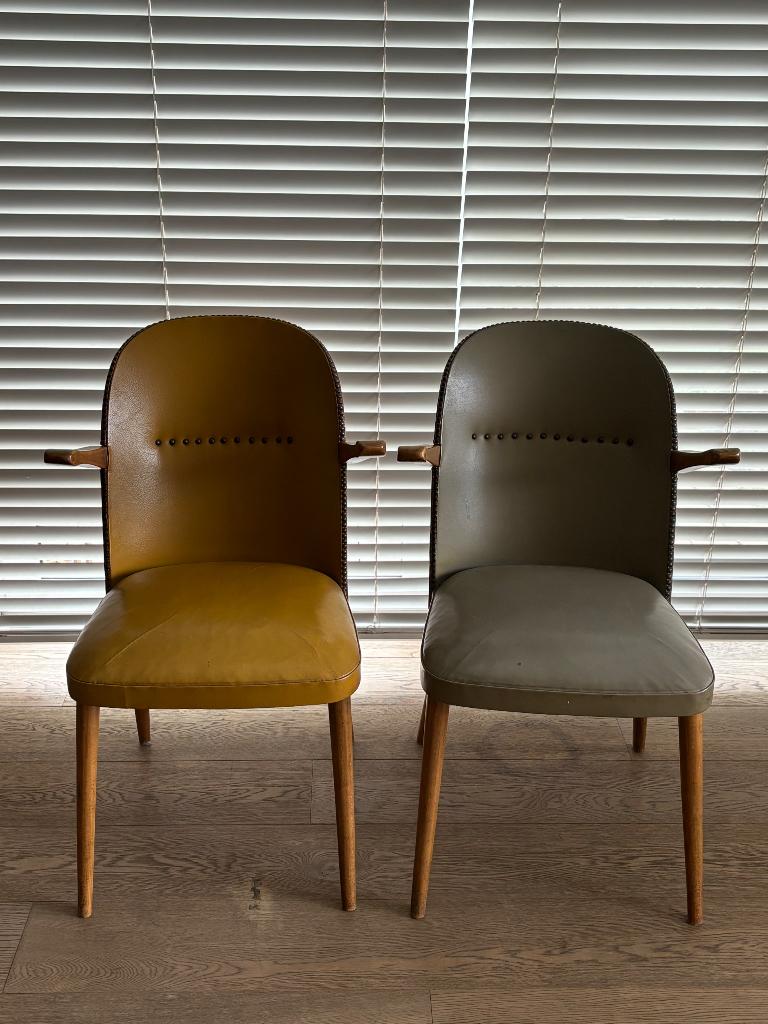 Vintage stoelen, cocktail of clubfauteuil, Ophalen, Gebruikt, Hout, Twee