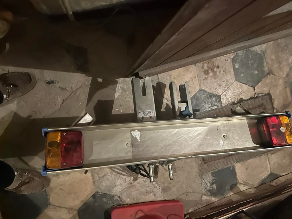 Porte vélo, Enlèvement ou Envoi, Comme neuf