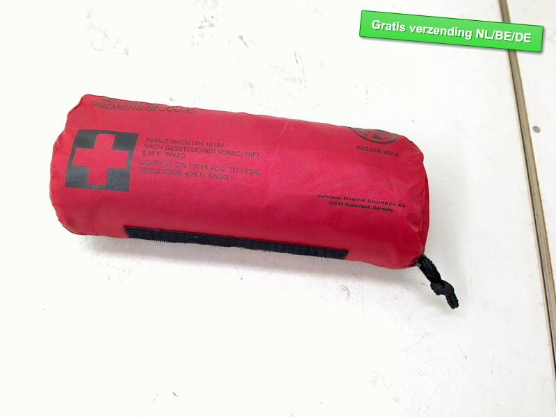 VERBANDTAS EHBO Golf Sportsvan (AUVS) (5K0860282A), Utilisé, De Bloemendaal 21 21
5221 EB  'S HERTOGENBOSCH, NL, Info@123Parts.nl