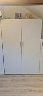Wuustwezel. Ikea kleerkast 6 maanden oud., Ophalen