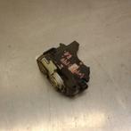 PORTIERSTANGEN RECHTS ACHTER Mitsubishi L-200, Auto-onderdelen, Gebruikt, Mitsubishi