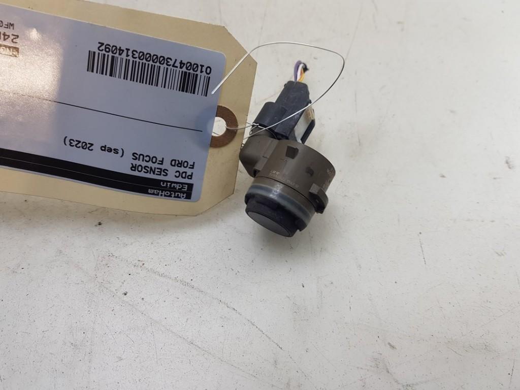 CAPTEUR AIDE AU STATIONNEMENT Ford Focus 4 Wagon, Autos : Pièces & Accessoires, Utilisé, Ford