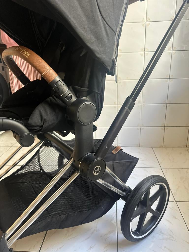 Cybex Priam kinderwagen zwart – zo goed als nieuw – €550, Ophalen, Zo goed als nieuw, Kinderwagen