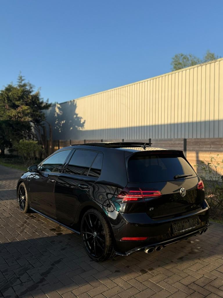 Volkswagen Golf 7.5R, Autos, Volkswagen, Cuir, Entretenue par le concessionnaire, Automatique, 310 kW