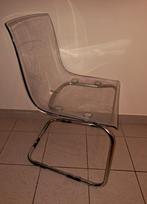 Transparante Stoel, Enlèvement