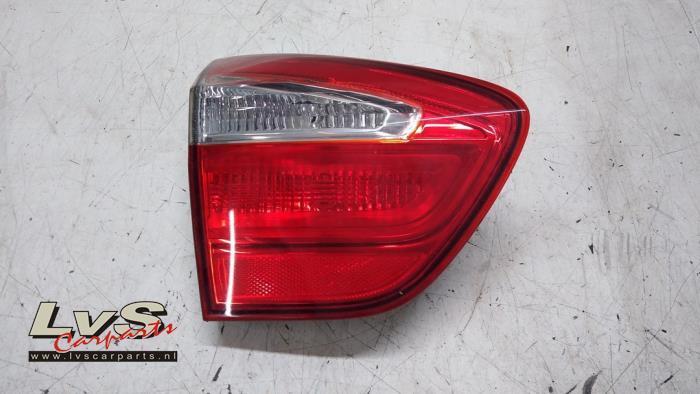 Feu arrière gauche d'un Kia Rio, Kia, -, 3 mois de garantie, Utilisé