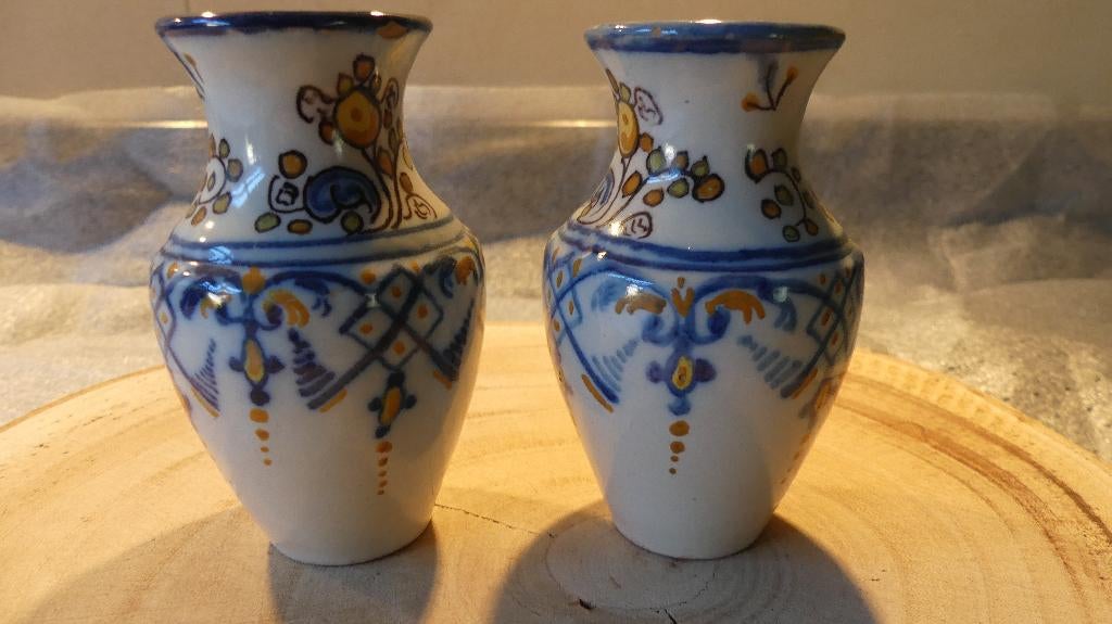 miniatuur vaasjes uit Talavera (Spanje), Ophalen