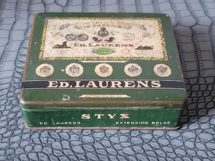 Oude lithografische doos van plaatstaal. reclame/vintage, Verzamelen, Blikken, Gebruikt, Overige merken, Ophalen of Verzenden