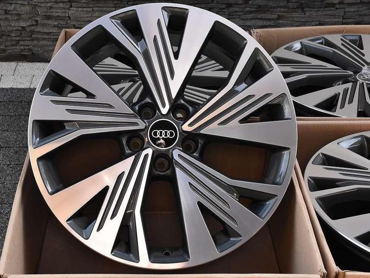 Audi S-Line 19" originele tweekleurige velgen, Auto-onderdelen, Banden en Velgen, Velg(en), All Season, 19 inch, Personenwagen