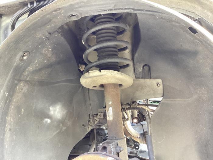 Amortisseur avant droit d'un Citroen C4 Grand Picasso, Autos : Pièces & Accessoires, Suspension & Châssis, Citroën, Utilisé, 3 mois de garantie