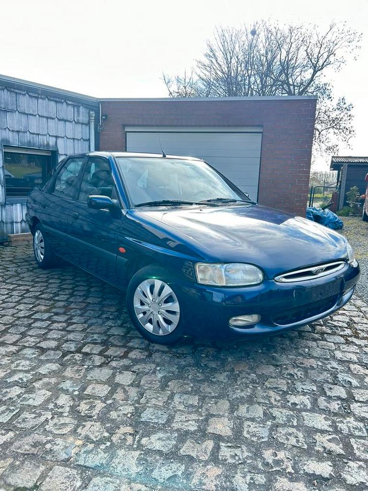 Ford Escort 1.4 Benzine *EERSTE EIGENAAR* *85.100KM*, Autos, Ford, Particulier, Escort, Essence, Enlèvement