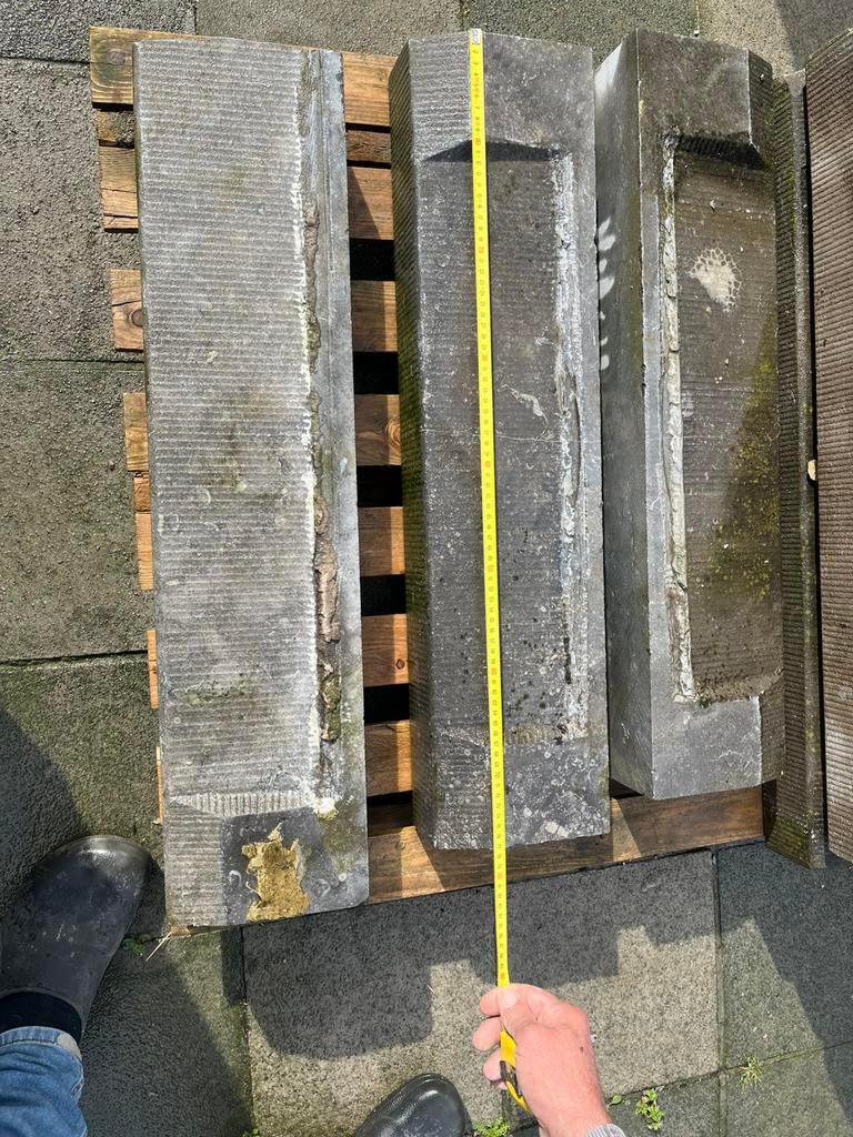 Arduin Blauwe steen in 3 maten, Ophalen, Gebruikt