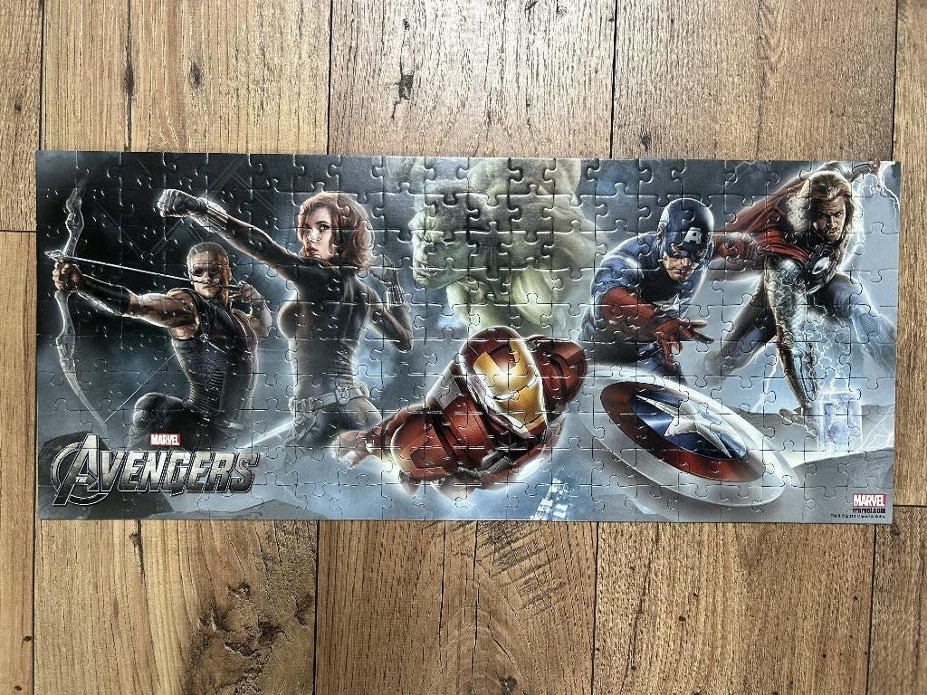 Puzzel The avengers panorama 200 stukjes, Ophalen of Verzenden, Minder dan 500 stukjes, Gebruikt, Legpuzzel